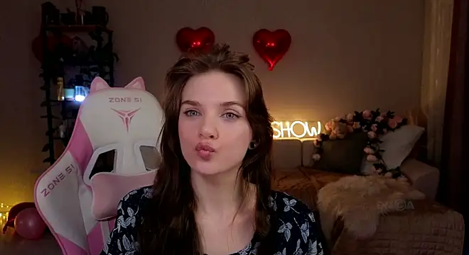 Snapshot of -Kottyaa- chatting on 02/24/25, 07:19 -Kottyaa- online show from 02/24/25, 07:19