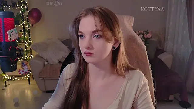 Snapshot of -Kottyaa- chatting on 12/13/25, 07:53 -Kottyaa- online show from 12/13/25, 07:53