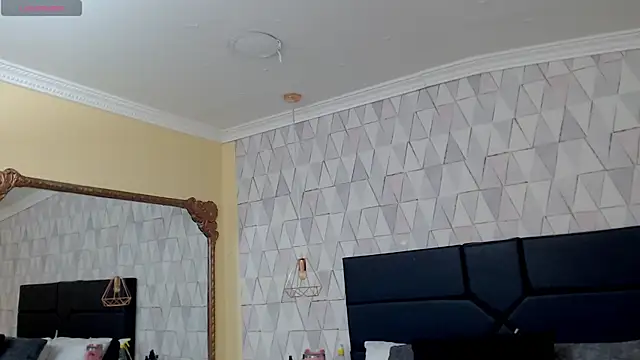 Snapshot of JustinePerry chatting on 03/06/25, 04:08 JustinePerry online show from 03/06/25, 04:08