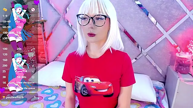 Trixiroy online show from 11/10/25, 08:19