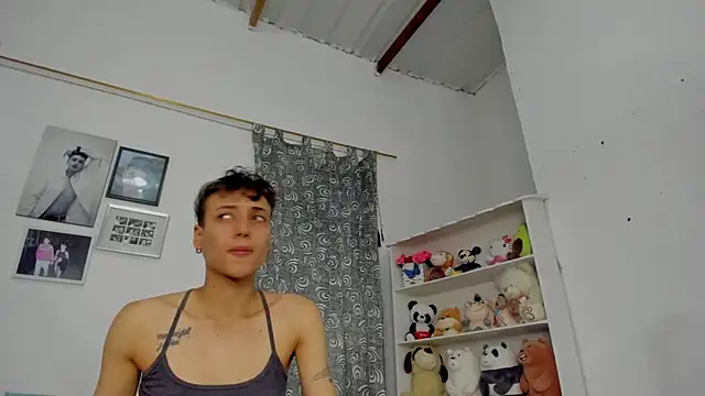 megan 100 online show from 02/26/26, 05:45