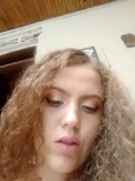 Mia fooxx  online show from 11/07/25, 08:31