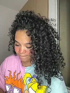 Lucy wilson5 online show from 12/28/24, 03:37