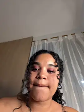 Lucy wilson5 online show from 02/10/25, 09:36