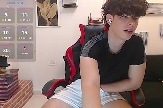 Angelo-cianuro- online show from 12/19/25, 12:17