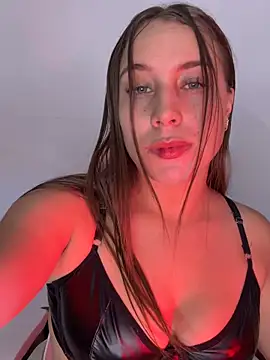 ScarletVelvetX online show from 05/15/26, 02:51