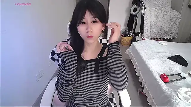 CN-Doudou online show from 04/13/26, 03:23