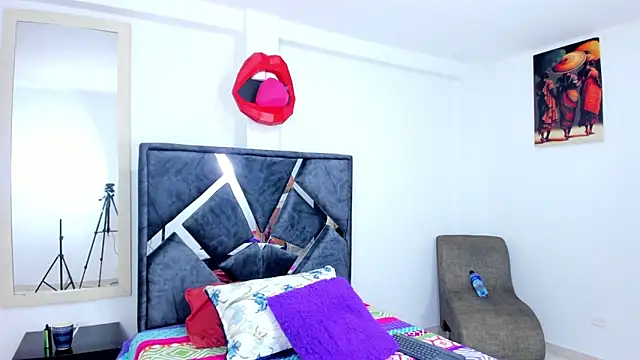 Dulce amg online show from 11/18/25, 02:28