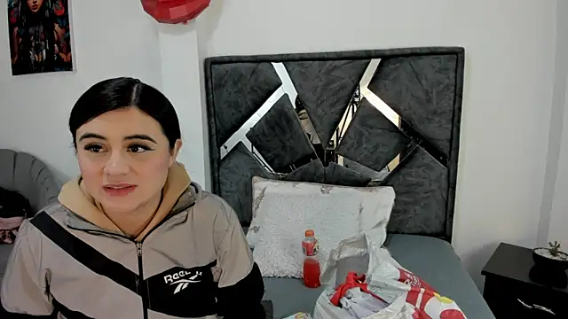 Dulce amg online show from 04/23/26, 03:19