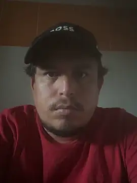 Snapshot of yocksan1234 chatting on 03/31/26, 04:40 yocksan1234 online show from 03/31/26, 04:40