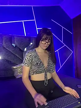 angel natural online show from 01/21/25, 07:28