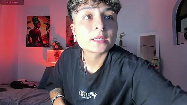 ZuryRamirez  online show from 11/23/25, 08:08