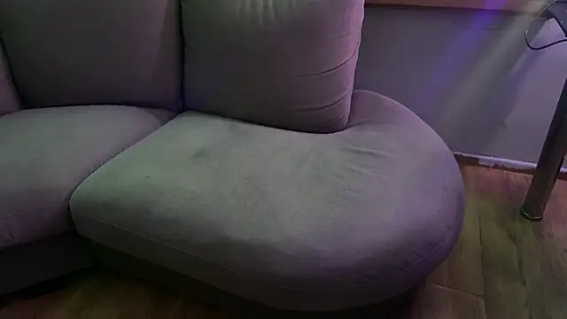 Snapshot of MiliExteraaa chatting on 03/04/25, 02:27 MiliExteraaa online show from 03/04/25, 02:27