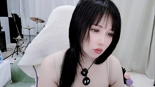 Snapshot of Vaness-a chatting on 06/16/26, 05:54 Vaness-a online show from 06/16/26, 05:54