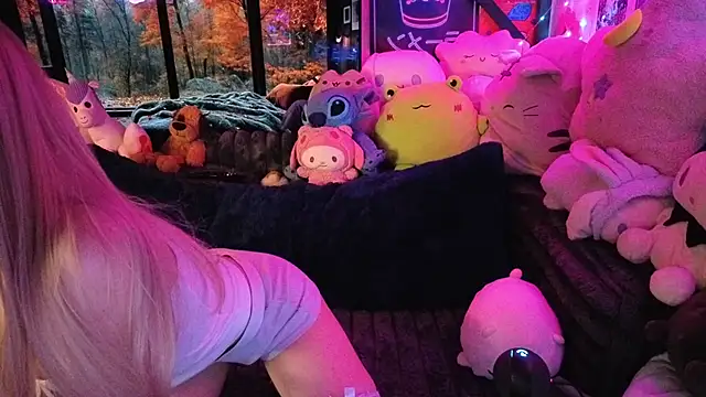 pinkocean3 online show from 09/25/25, 07:39