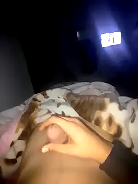 Hazembahloul online show from 11/25/25, 09:59