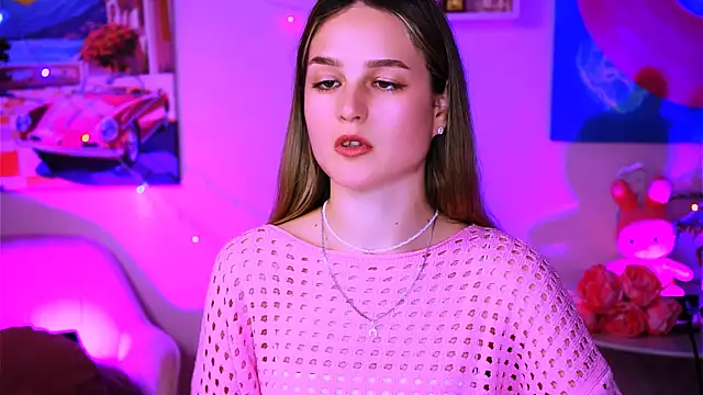 Snapshot of DeboraLarson chatting on 01/29/25, 07:57 DeboraLarson online show from 01/29/25, 07:57