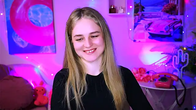 Snapshot of DeboraLarson chatting on 03/05/25, 04:35 DeboraLarson online show from 03/05/25, 04:35