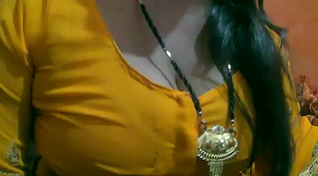 Snapshot of LOVE-SUSHILA chatting on 02/05/25, 08:43 LOVE-SUSHILA online show from 02/05/25, 08:43