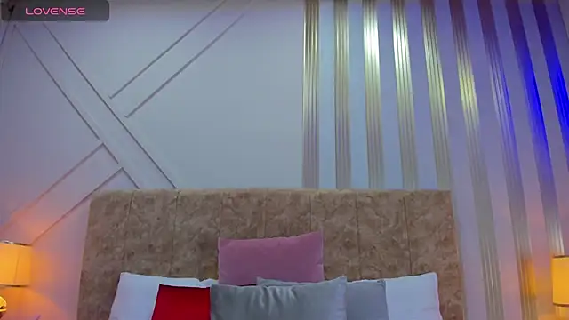 Snapshot of ashley__foxx_ chatting on 03/20/25, 05:58 ashley foxx online show from 03/20/25, 05:58