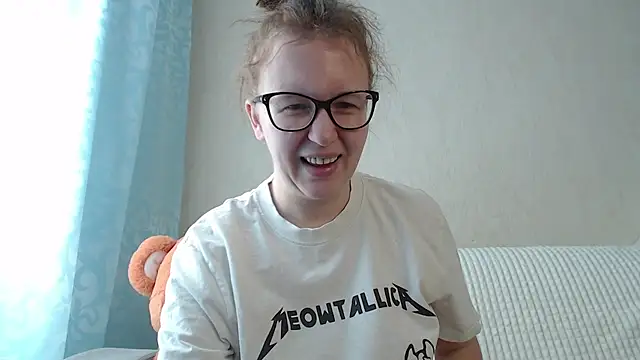 Ari Storm online show from 03/07/25, 08:56