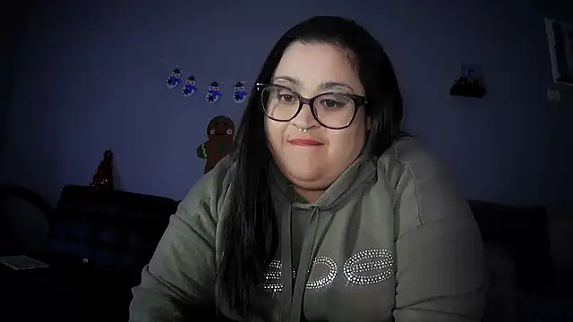 Snapshot of tillymarie34 chatting on 12/12/24, 07:48 tillymarie34 online show from 12/12/24, 07:48