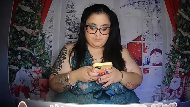 Snapshot of tillymarie34 chatting on 12/18/24, 04:39 tillymarie34 online show from 12/18/24, 04:39