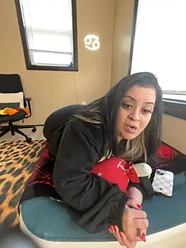 tillymarie34 online show from 02/15/26, 10:06