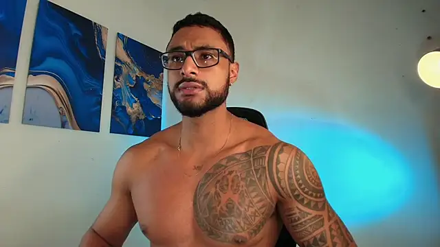 LiamGarcia1 online show from 02/17/26, 02:24