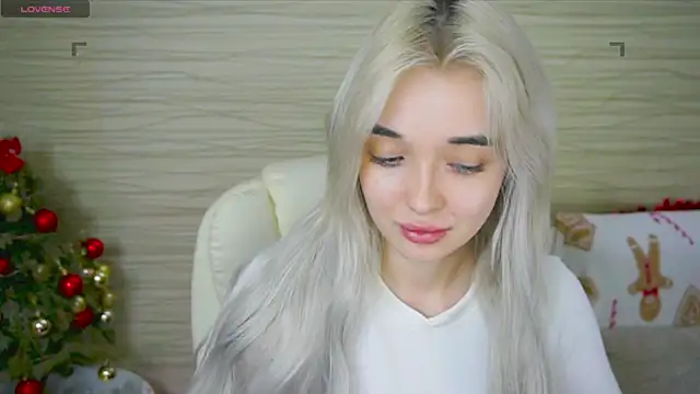 Ashley S online show from 02/02/25, 05:21