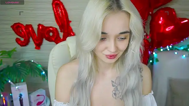 Ashley S online show from 02/13/25, 11:04