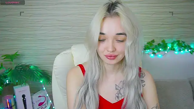 Ashley S online show from 03/02/25, 05:12