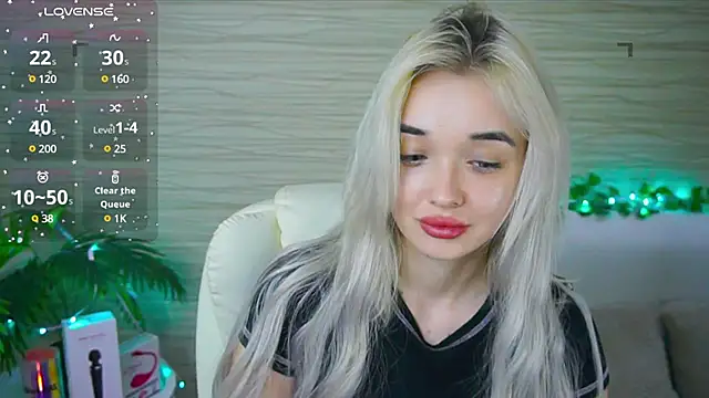 Ashley S online show from 03/14/25, 02:10