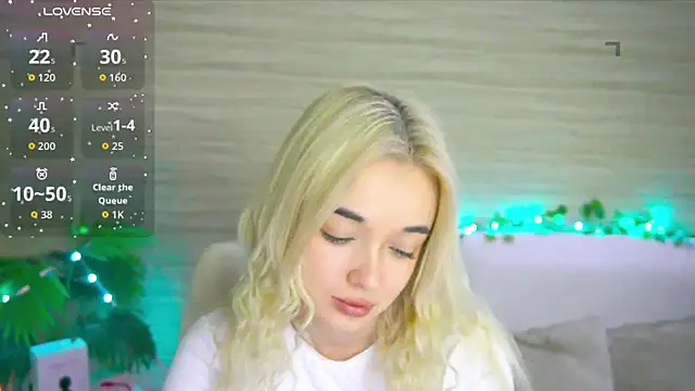 Ashley S online show from 10/21/25, 10:10