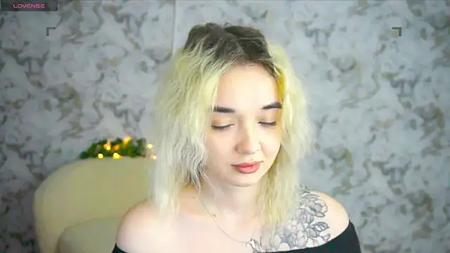 Ashley S online show from 04/22/26, 10:11