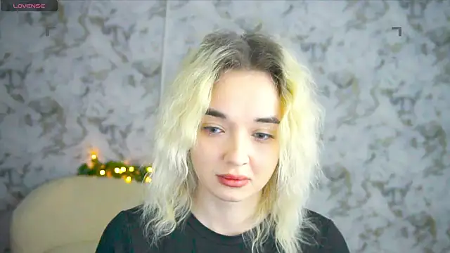 Ashley S online show from 05/05/26, 10:18