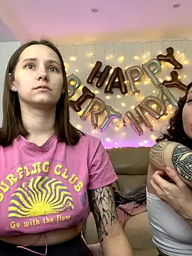 HotCaramellsTV online show from 10/18/25, 10:16