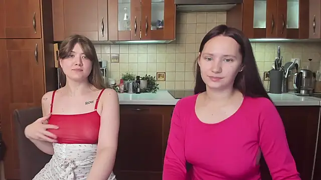 HotCaramellsTV online show from 06/07/26, 11:25
