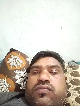 pintuS40 online show from 01/13/25, 04:41