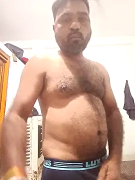 pintuS40 online show from 03/03/25, 12:37