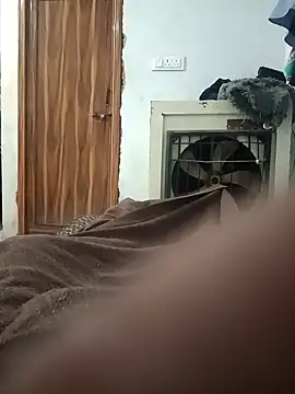 pintuS40 online show from 10/19/25, 02:12