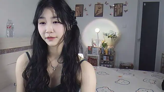 Luminous163 online show from 03/20/25, 04:20