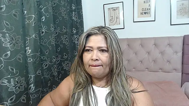 CANDYSWEET51 online show from 11/04/25, 11:20