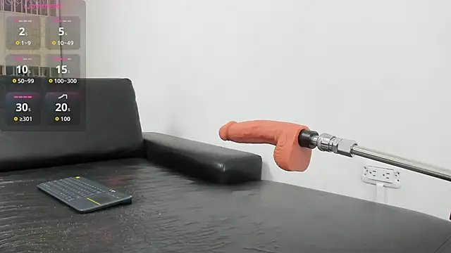 ElisabethMassey online show from 11/09/25, 07:06