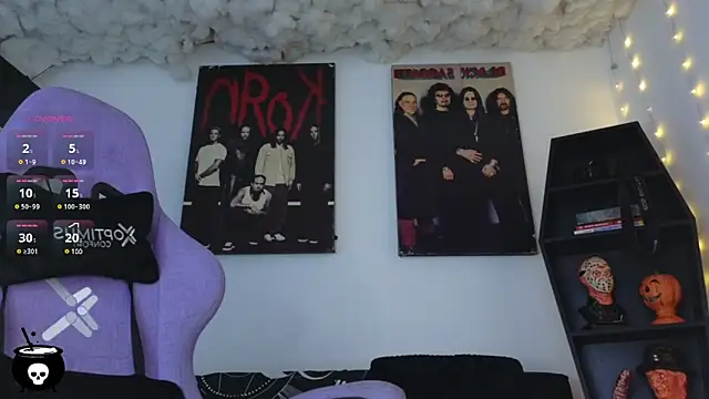 Melanie Nyx online show from 03/11/25, 06:00