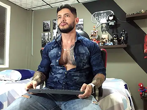 marcel crawford96 online show from 03/17/25, 01:50