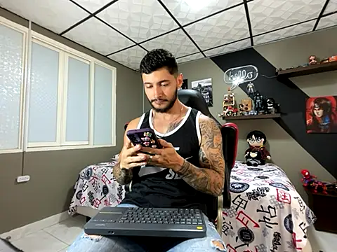 marcel crawford96 online show from 09/29/25, 04:45