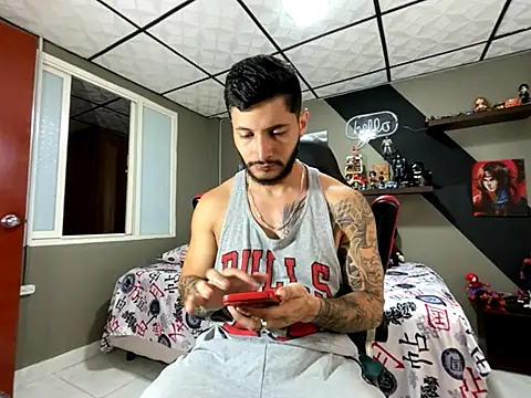 marcel crawford96 online show from 10/04/25, 02:15