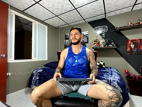 marcel crawford96 online show from 10/11/25, 04:16