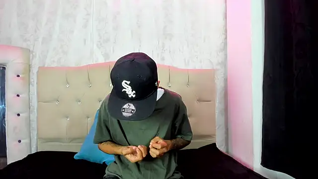 nova sex01 online show from 11/19/25, 04:45